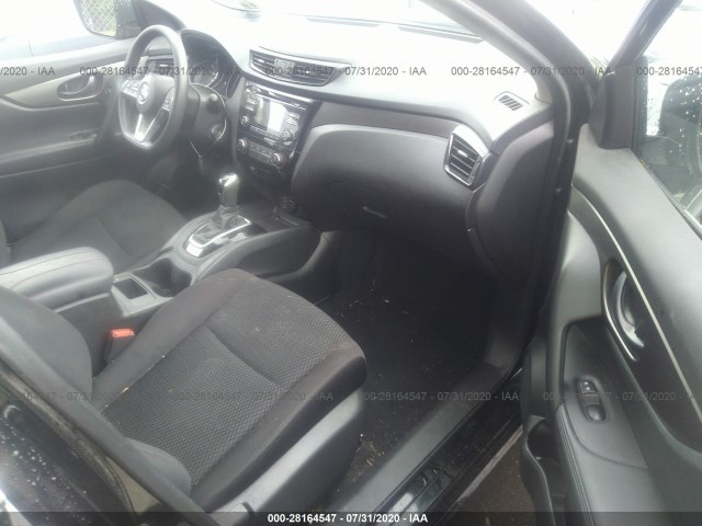 Photo 4 VIN: JN1BJ1CR0JW203591 - NISSAN ROGUE SPORT 