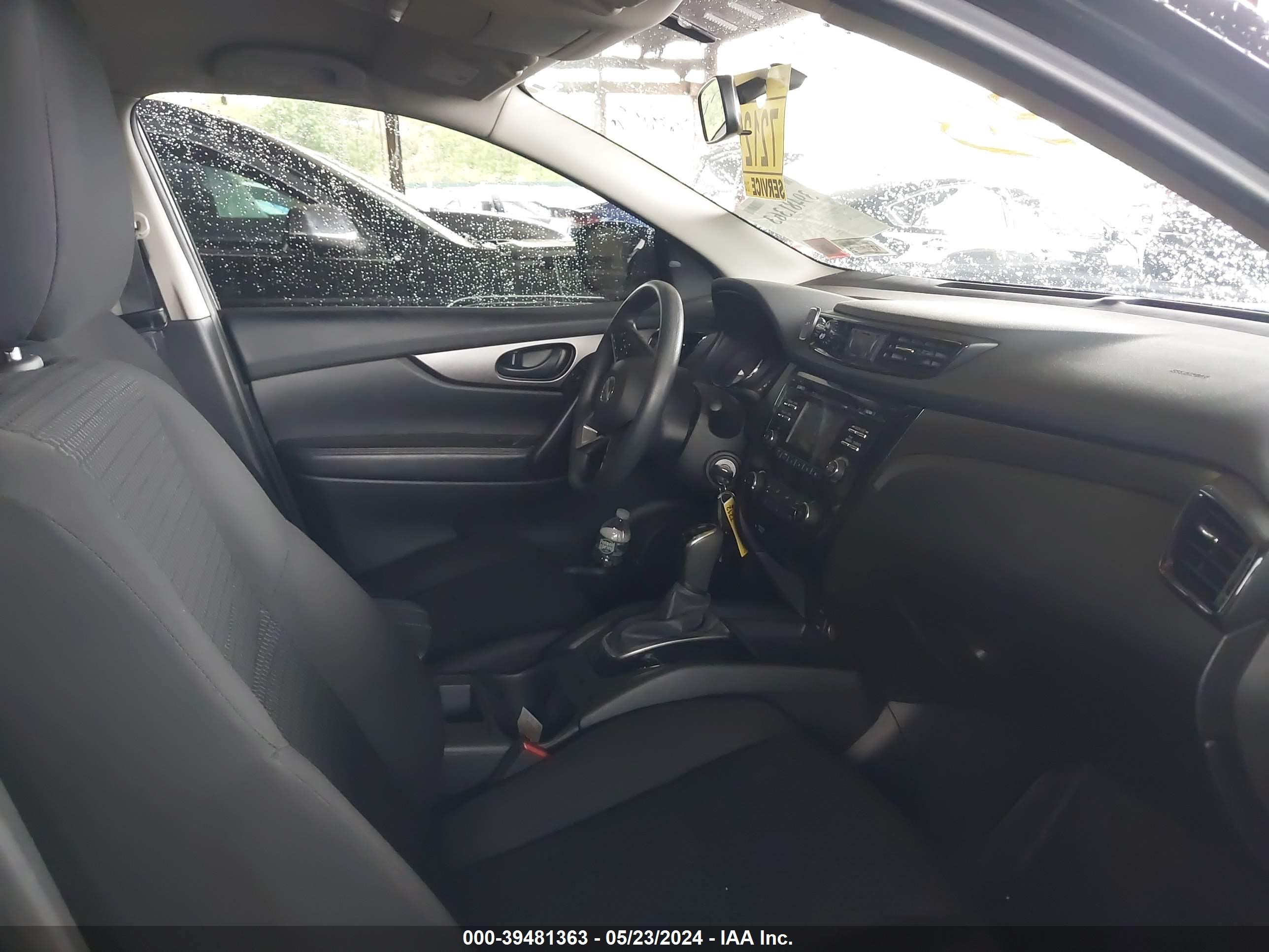 Photo 4 VIN: JN1BJ1CR0JW253228 - NISSAN ROGUE 