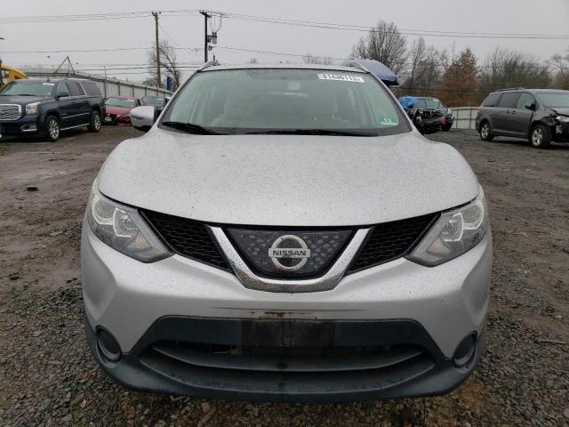 Photo 4 VIN: JN1BJ1CR0JW264701 - NISSAN ROGUE 