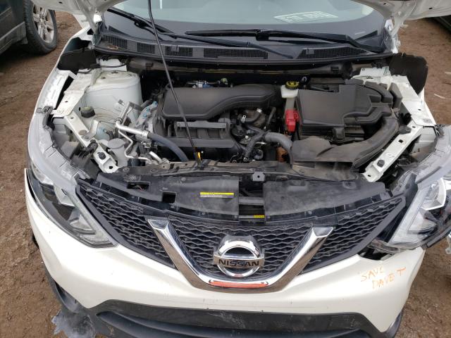 Photo 6 VIN: JN1BJ1CR1HW102036 - NISSAN ROGUE SPORT 