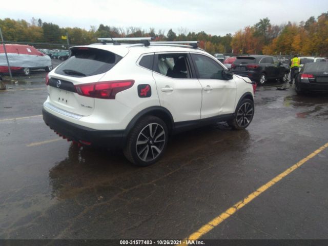 Photo 3 VIN: JN1BJ1CR1HW106409 - NISSAN ROGUE SPORT 