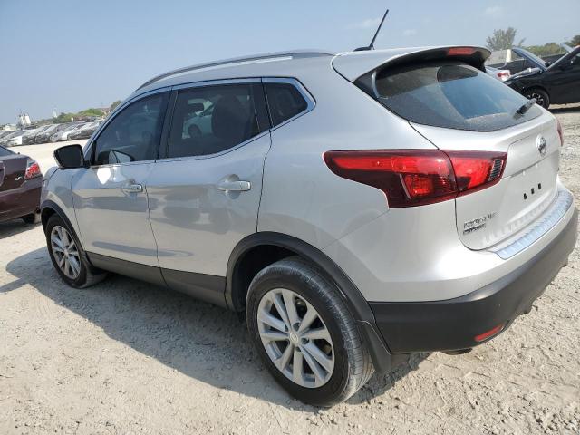 Photo 1 VIN: JN1BJ1CR1HW133531 - NISSAN ROGUE 