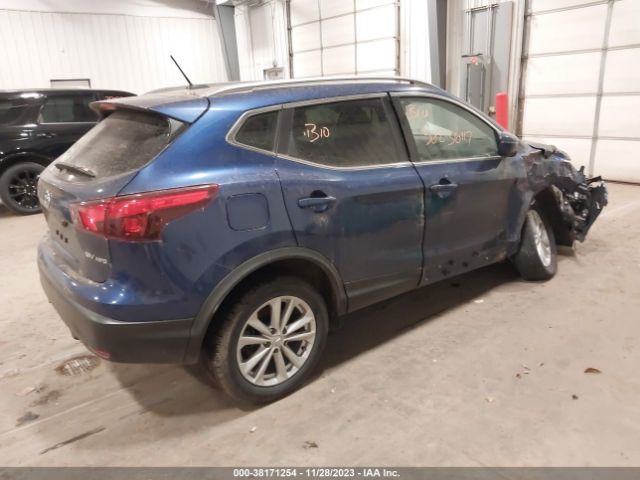 Photo 3 VIN: JN1BJ1CR1JW268501 - NISSAN ROGUE SPORT 