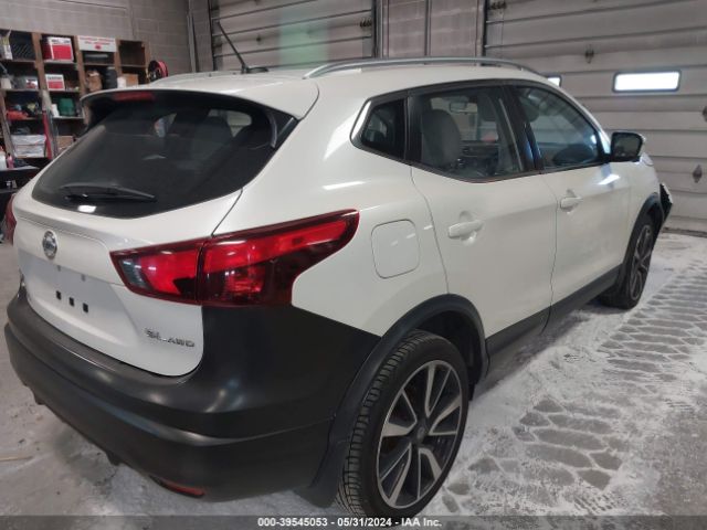 Photo 3 VIN: JN1BJ1CR1JW293799 - NISSAN ROGUE SPORT 