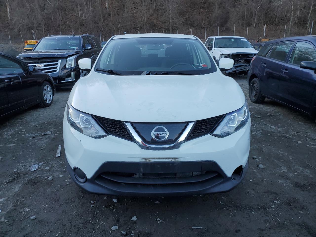 Photo 4 VIN: JN1BJ1CR1KW336216 - NISSAN ROGUE 