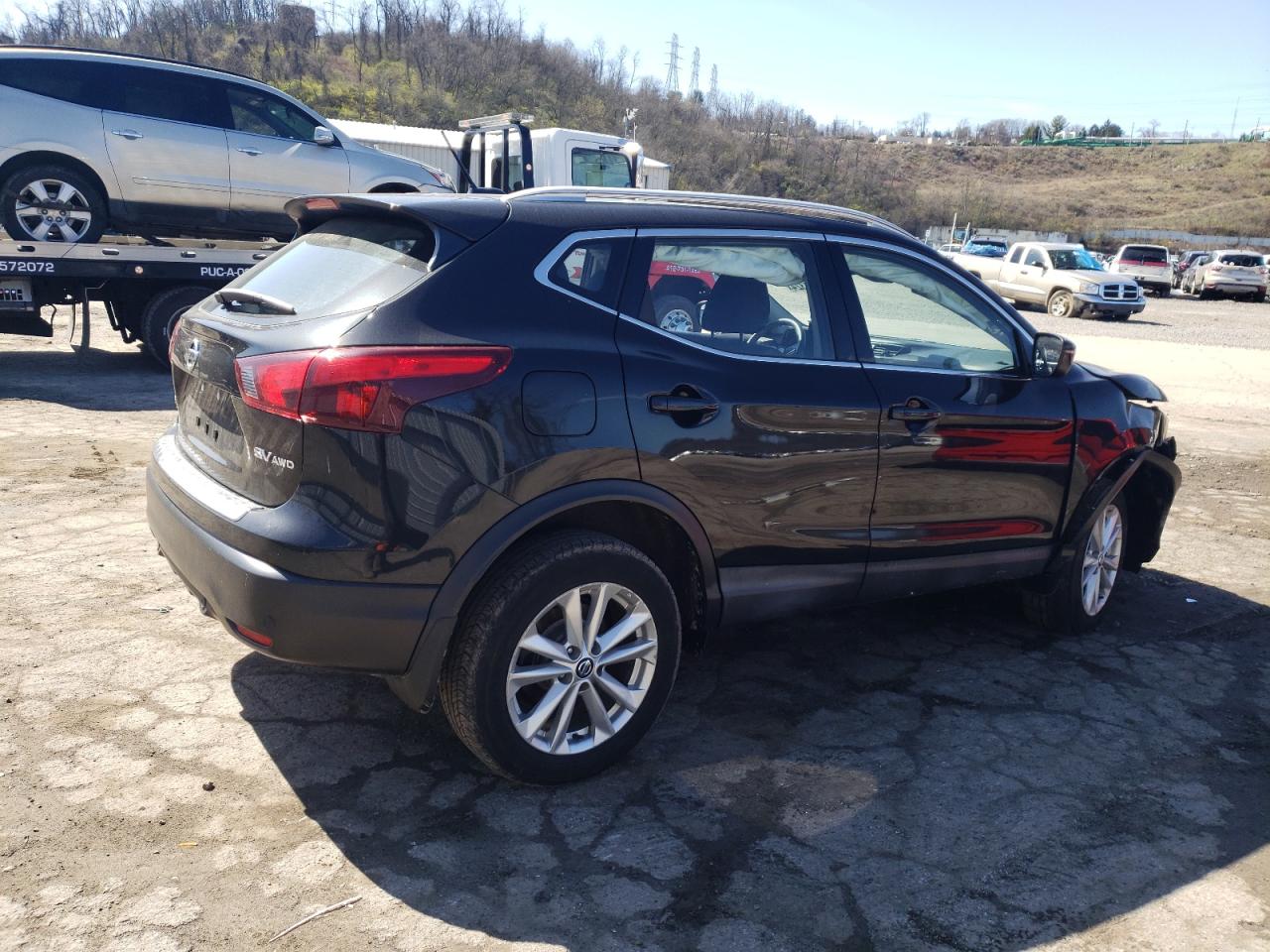 Photo 2 VIN: JN1BJ1CR1KW626049 - NISSAN ROGUE 