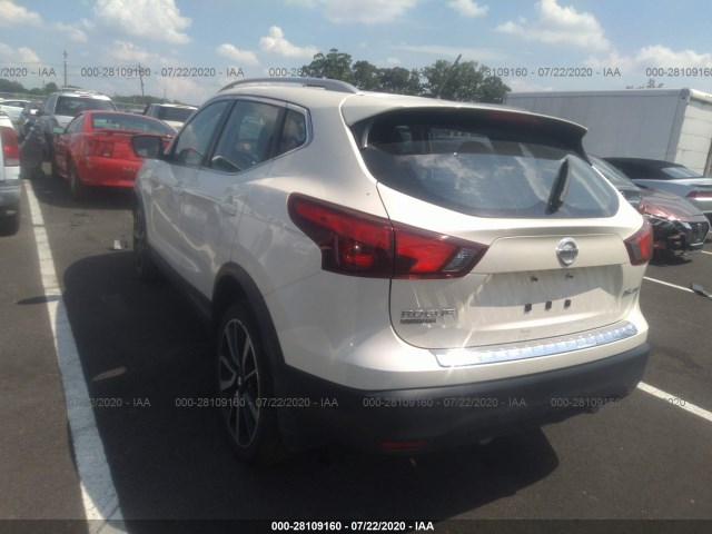 Photo 2 VIN: JN1BJ1CR2HW116950 - NISSAN ROGUE-SPORT 