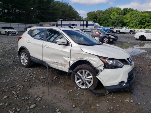 Photo 3 VIN: JN1BJ1CR2HW140584 - NISSAN ROGUE 