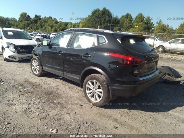 Photo 2 VIN: JN1BJ1CR2JW252209 - NISSAN ROGUE SPORT 