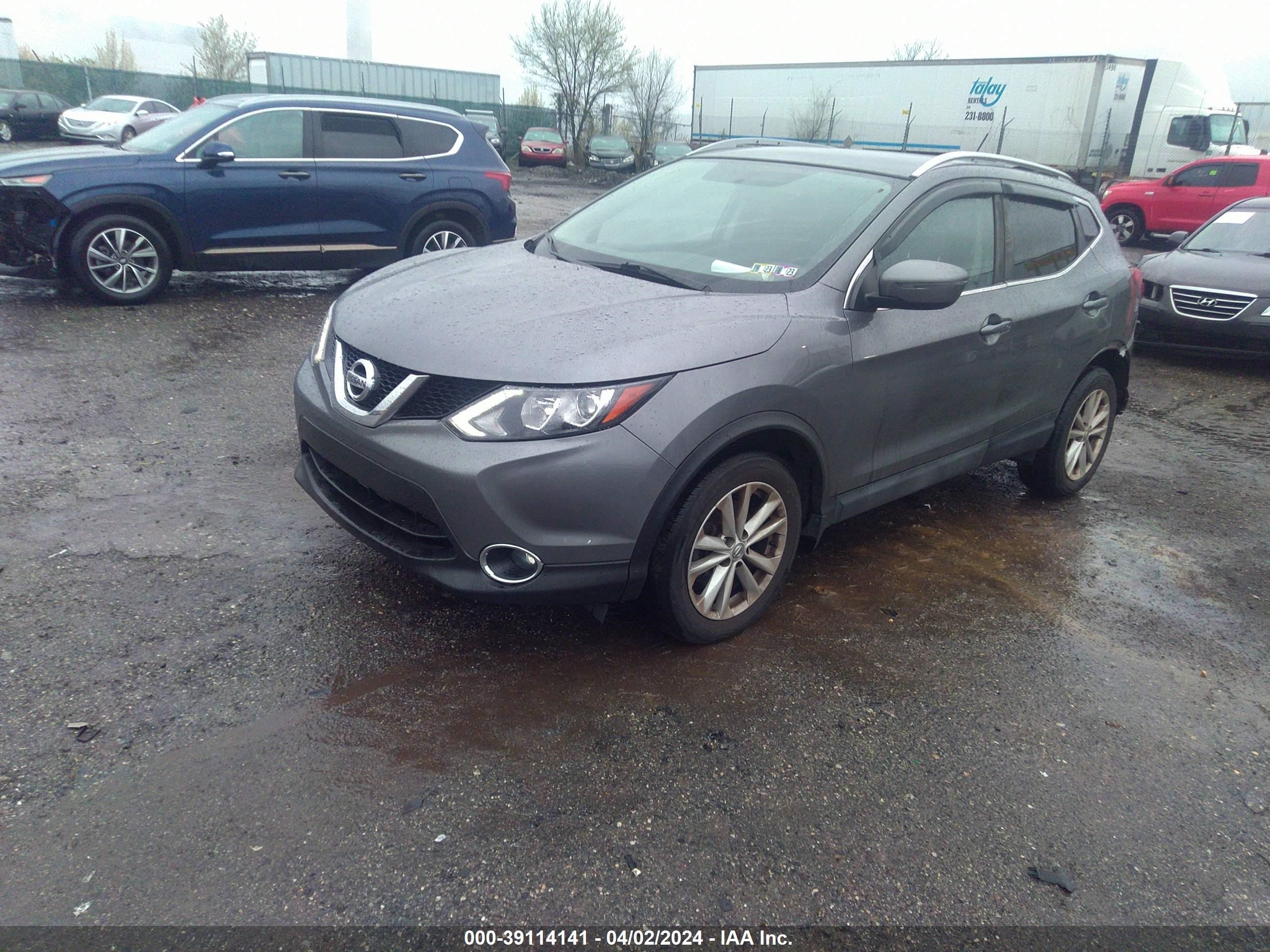 Photo 1 VIN: JN1BJ1CR3HW111725 - NISSAN ROGUE 