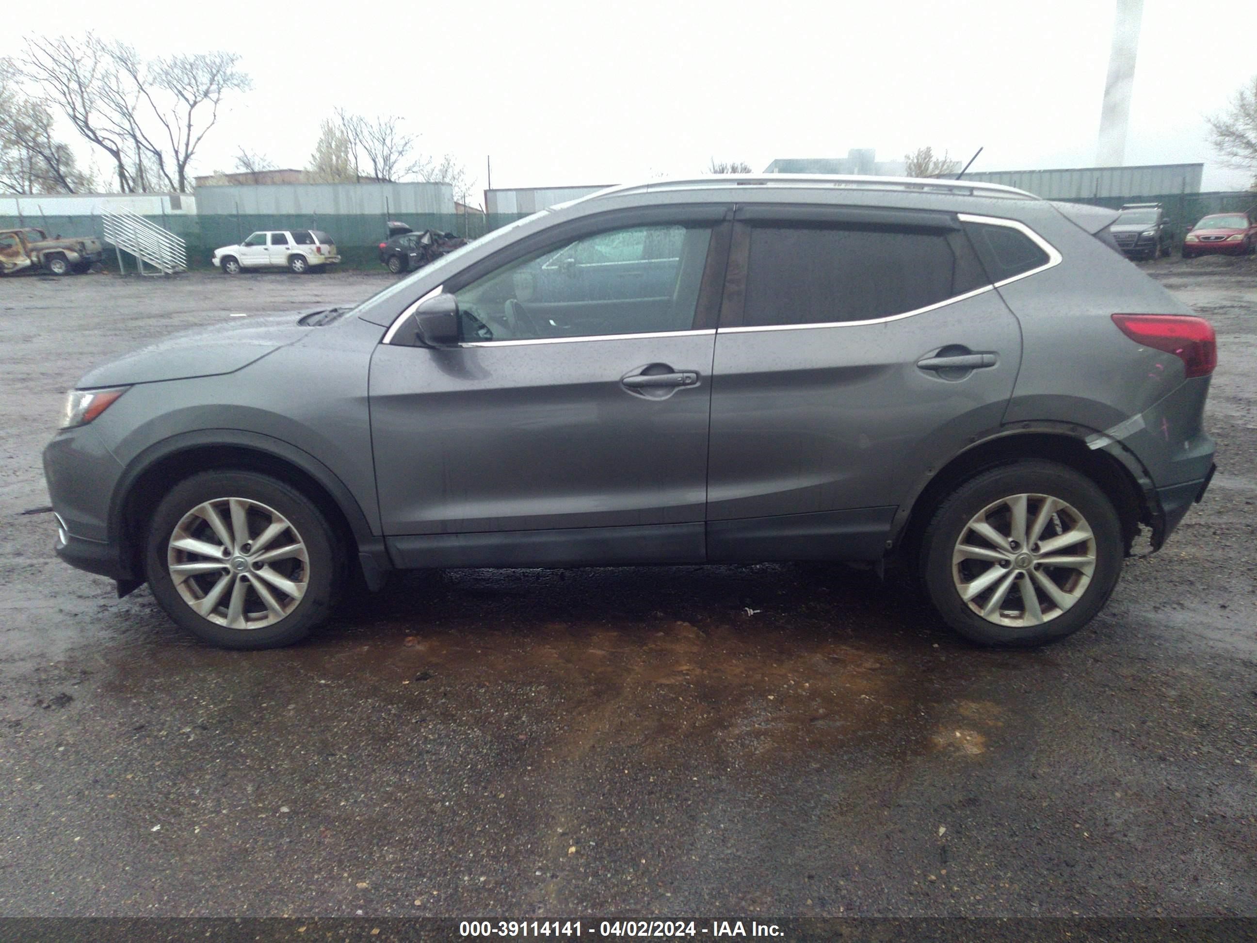 Photo 13 VIN: JN1BJ1CR3HW111725 - NISSAN ROGUE 