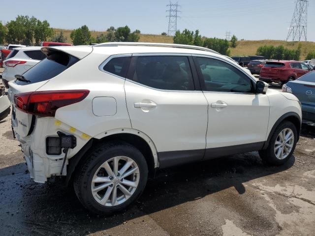 Photo 2 VIN: JN1BJ1CR3HW136219 - NISSAN ROGUE 