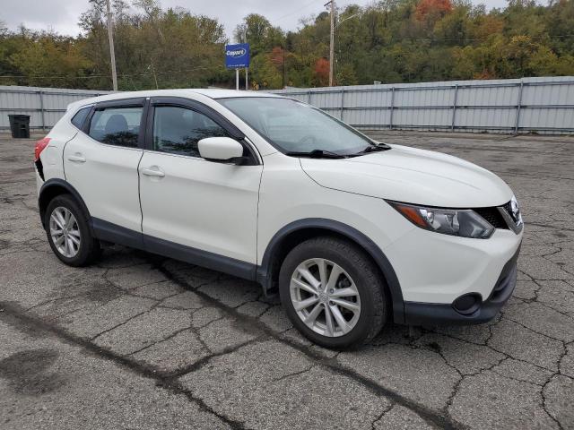 Photo 3 VIN: JN1BJ1CR3HW136821 - NISSAN ROGUE 