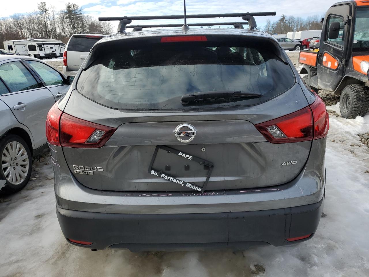 Photo 5 VIN: JN1BJ1CR3JW201303 - NISSAN ROGUE 