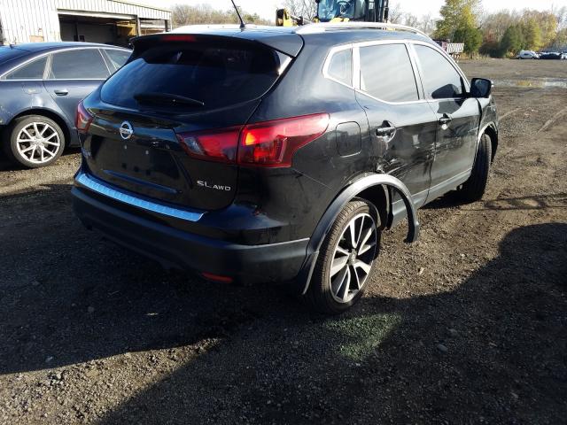 Photo 3 VIN: JN1BJ1CR3JW202807 - NISSAN ROGUE SPORT 