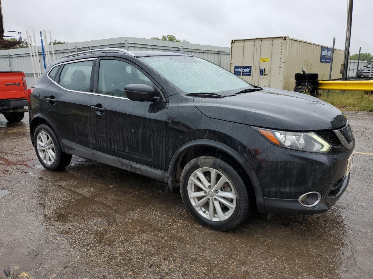 Photo 3 VIN: JN1BJ1CR3JW253997 - NISSAN ROGUE 