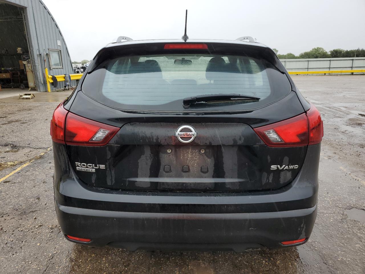 Photo 5 VIN: JN1BJ1CR3JW253997 - NISSAN ROGUE 