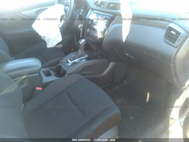 Photo 4 VIN: JN1BJ1CR3JW254888 - NISSAN ROGUE SPORTS 