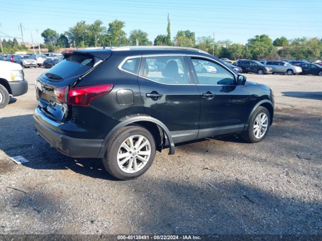 Photo 3 VIN: JN1BJ1CR3JW284327 - NISSAN ROGUE SPORT 