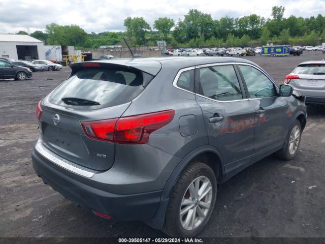 Photo 3 VIN: JN1BJ1CR3JW285591 - NISSAN ROGUE SPORT 