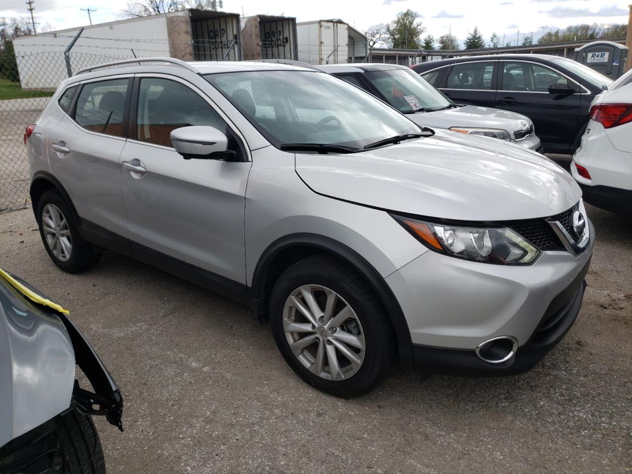 Photo 3 VIN: JN1BJ1CR4HW107120 - NISSAN ROGUE 