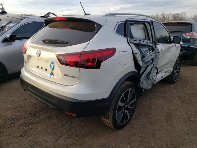 Photo 3 VIN: JN1BJ1CR4HW120384 - NISSAN ROGUE 