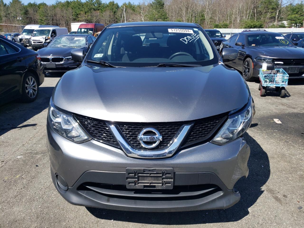 Photo 4 VIN: JN1BJ1CR4HW143986 - NISSAN ROGUE 