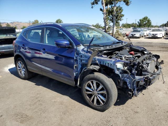 Photo 3 VIN: JN1BJ1CR4JW205067 - NISSAN ROGUE 