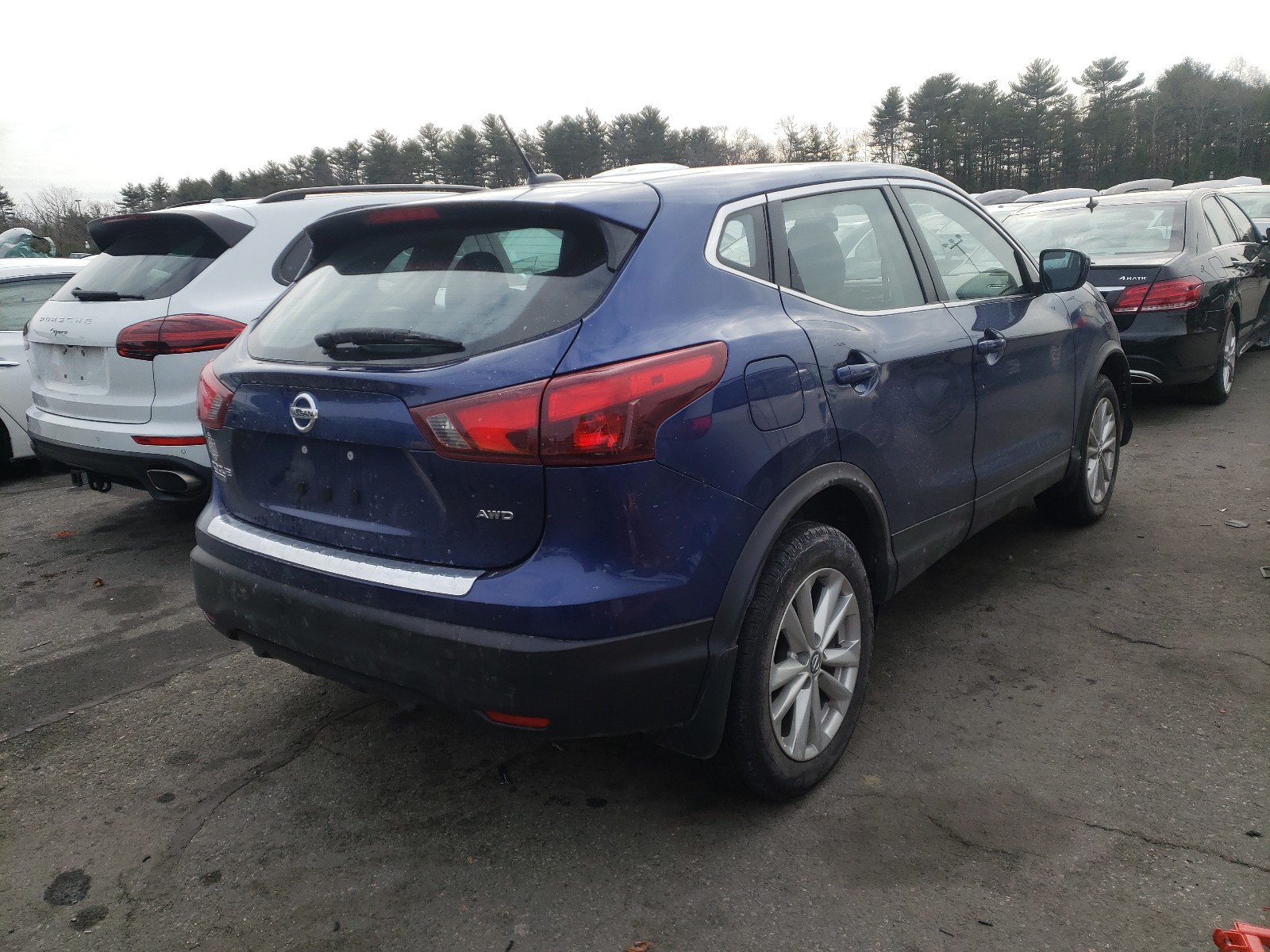 Photo 3 VIN: JN1BJ1CR4KW326750 - NISSAN ROGUE SPOR 