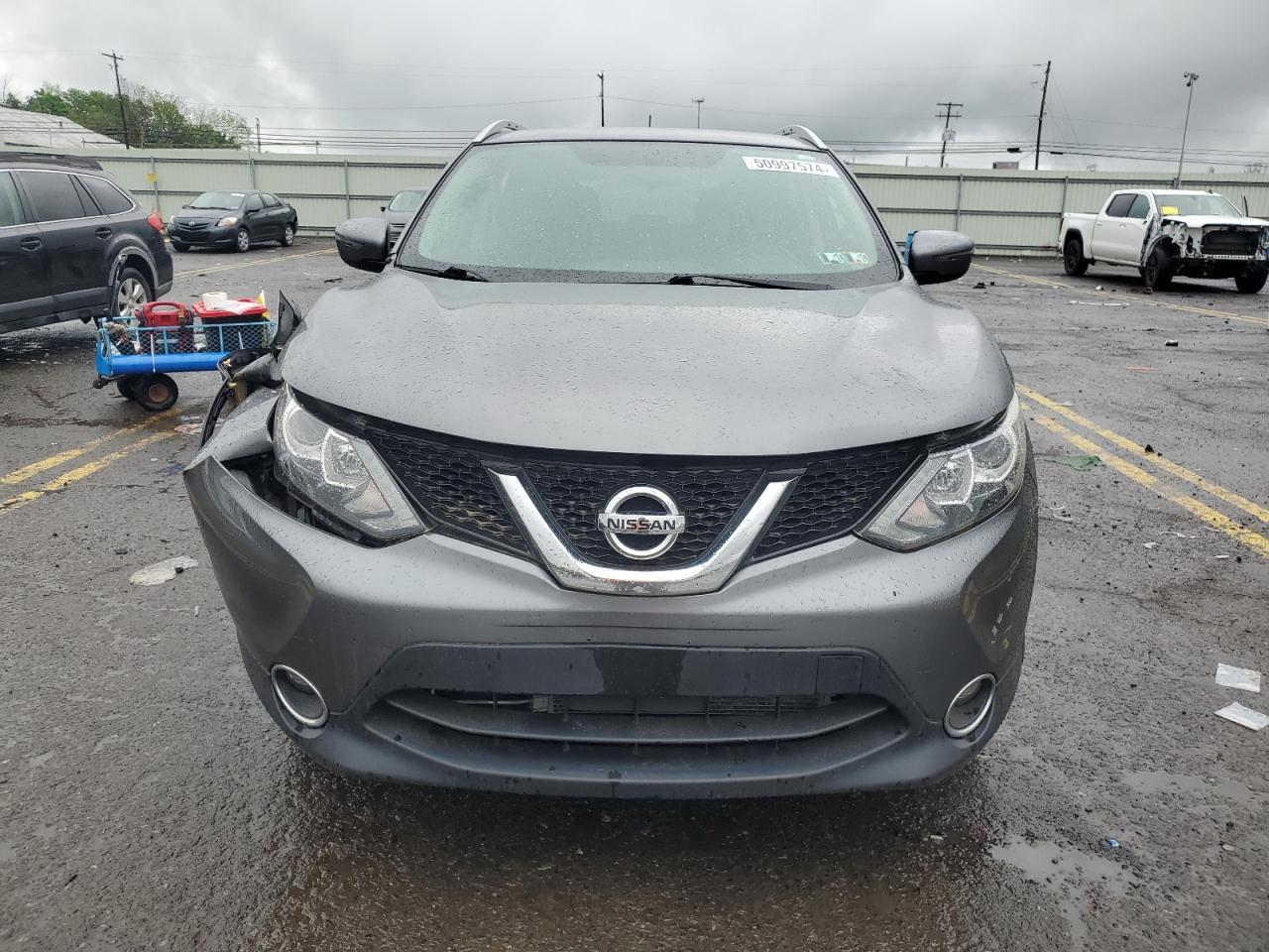 Photo 4 VIN: JN1BJ1CR5HW111483 - NISSAN ROGUE 