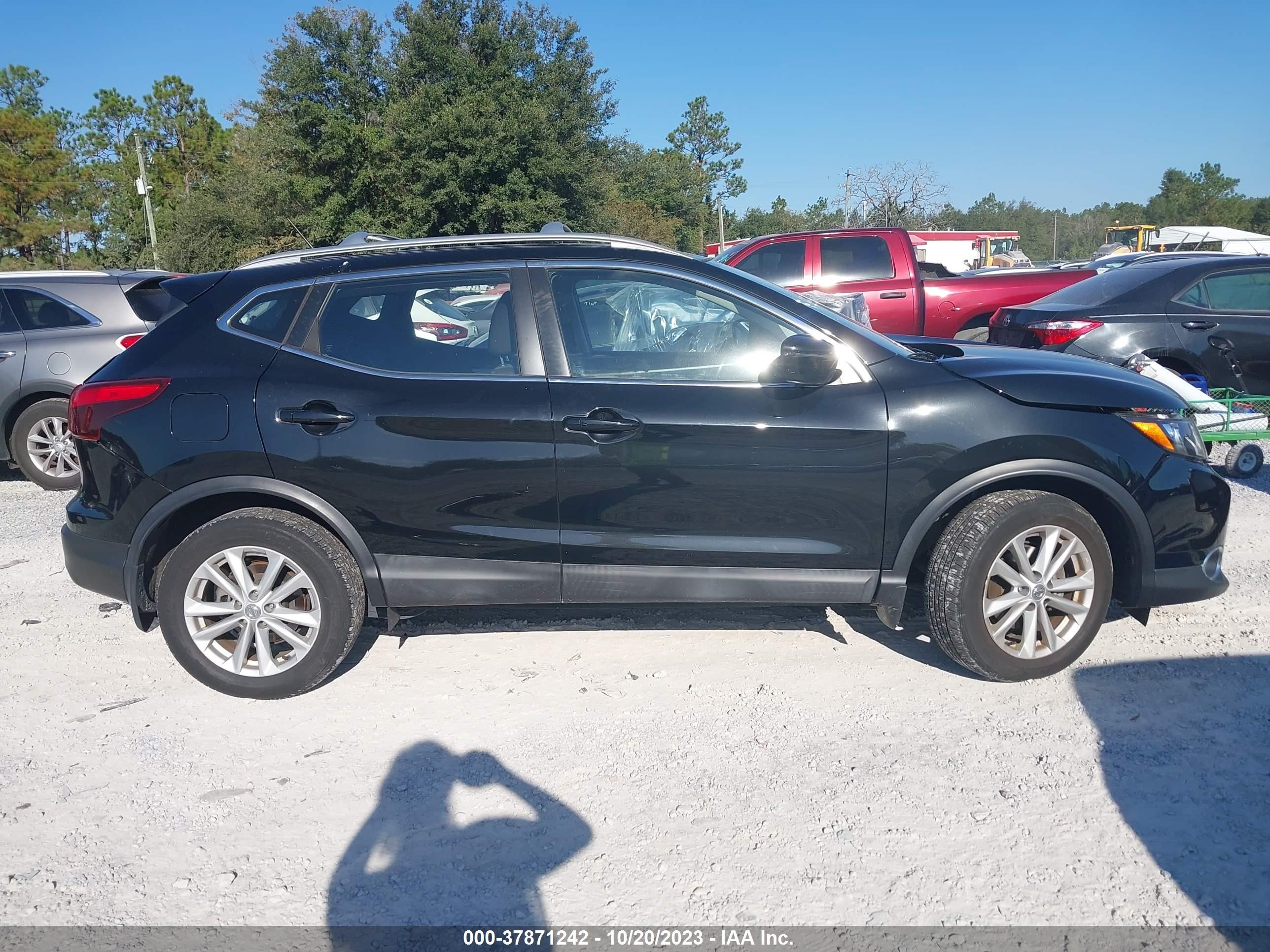 Photo 13 VIN: JN1BJ1CR5HW118840 - NISSAN ROGUE 