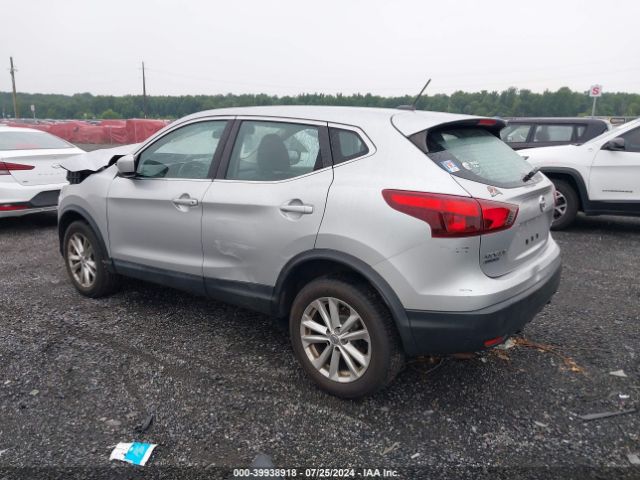 Photo 2 VIN: JN1BJ1CR5HW123410 - NISSAN ROGUE SPORT 