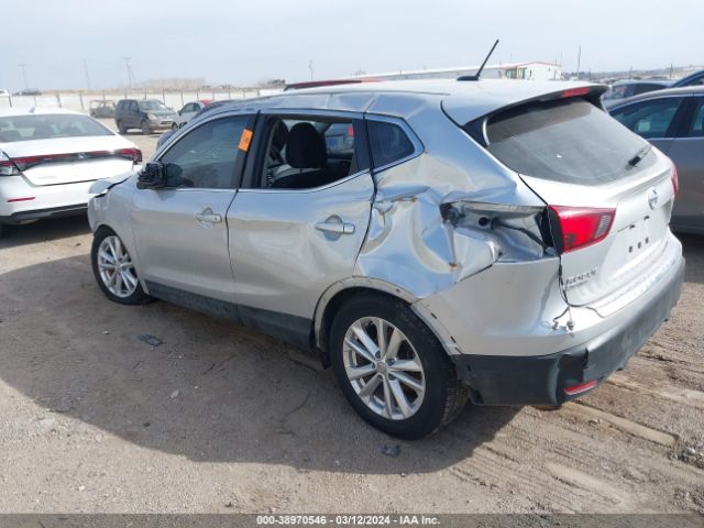 Photo 2 VIN: JN1BJ1CR5HW135475 - NISSAN ROGUE SPORT 