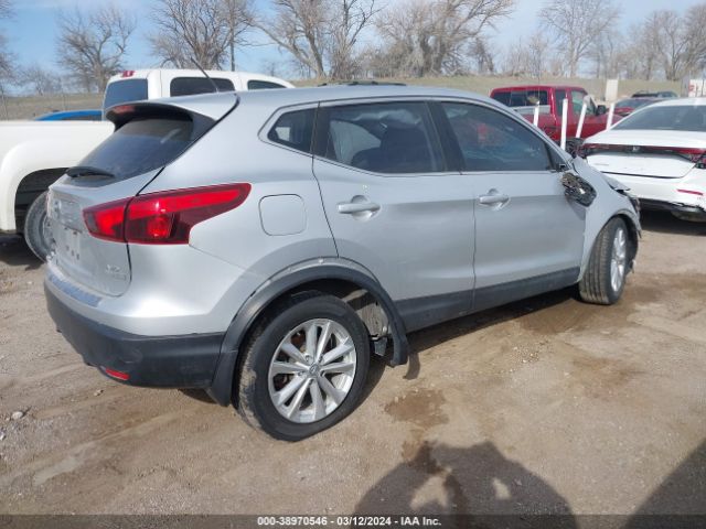 Photo 3 VIN: JN1BJ1CR5HW135475 - NISSAN ROGUE SPORT 