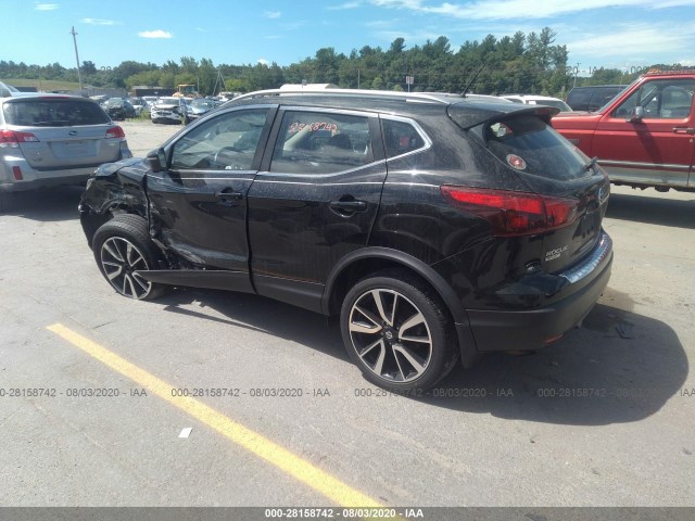 Photo 2 VIN: JN1BJ1CR5JW202050 - NISSAN ROGUE 