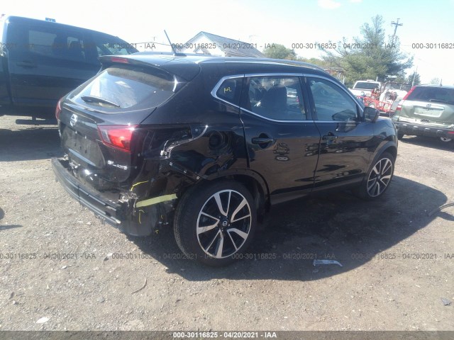 Photo 3 VIN: JN1BJ1CR5KW323131 - NISSAN ROGUE SPORT 