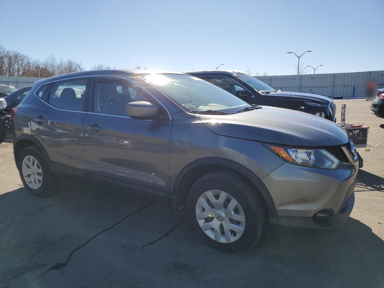 Photo 3 VIN: JN1BJ1CR6HW106521 - NISSAN ROGUE 