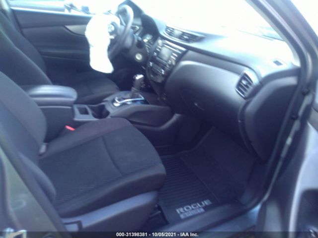 Photo 4 VIN: JN1BJ1CR6HW118829 - NISSAN ROGUE SPORT 