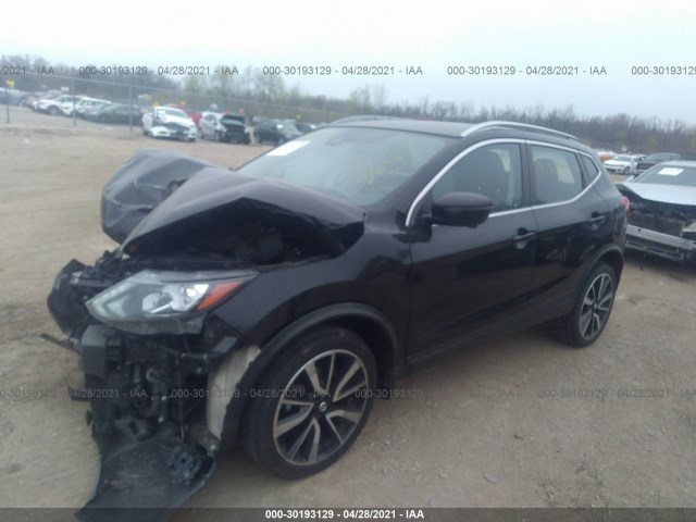 Photo 1 VIN: JN1BJ1CR6HW136568 - NISSAN ROGUE 