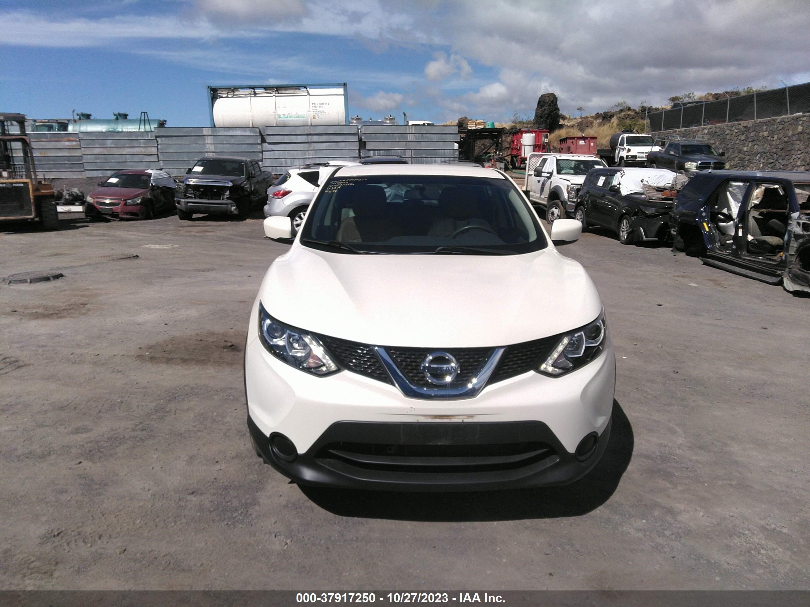 Photo 11 VIN: JN1BJ1CR6HW136876 - NISSAN ROGUE SPORT 