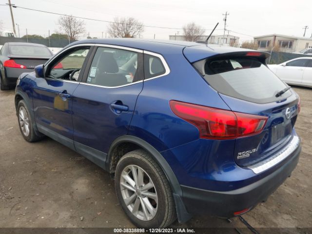 Photo 2 VIN: JN1BJ1CR6JW207743 - NISSAN ROGUE SPORT 