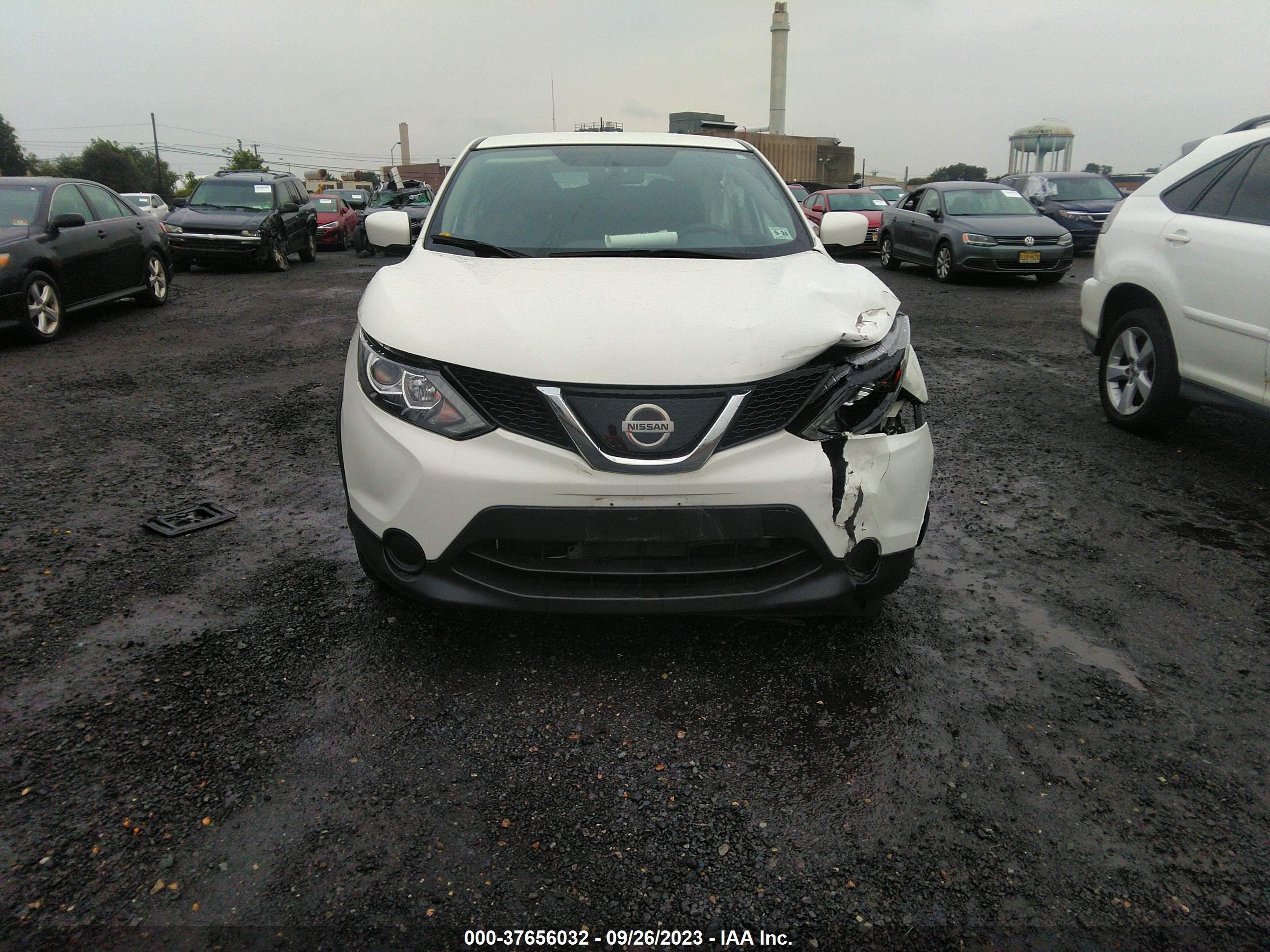 Photo 11 VIN: JN1BJ1CR6KW326040 - NISSAN ROGUE 