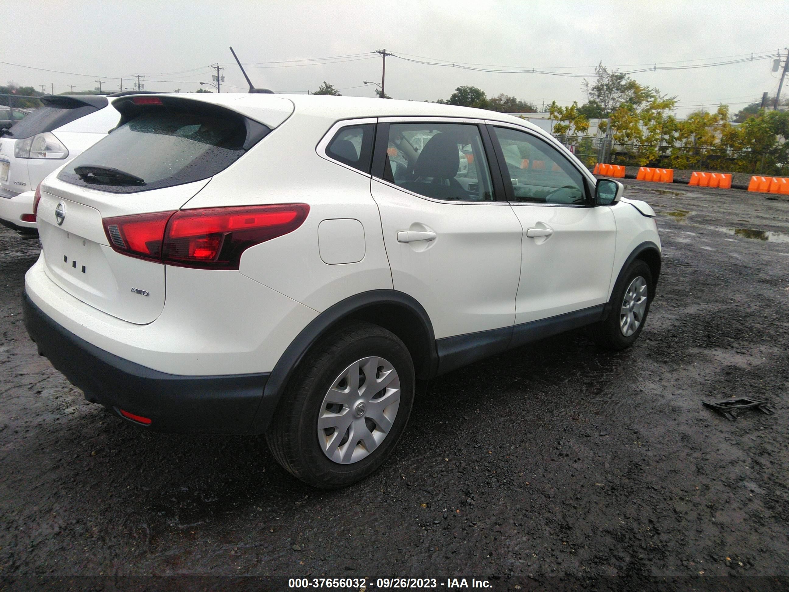 Photo 3 VIN: JN1BJ1CR6KW326040 - NISSAN ROGUE 