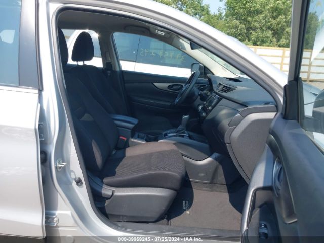 Photo 4 VIN: JN1BJ1CR6KW335370 - NISSAN ROGUE SPORT 