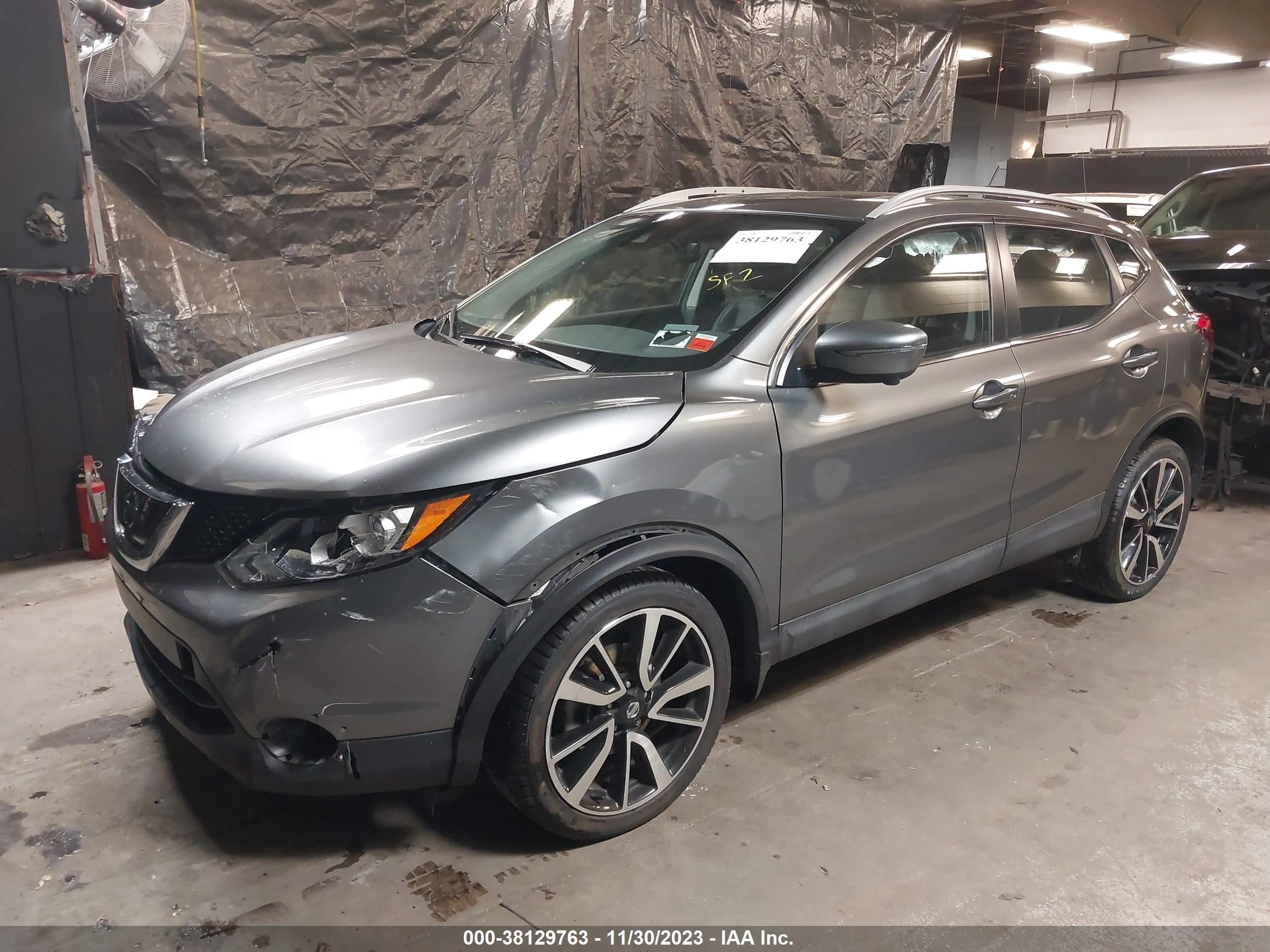 Photo 1 VIN: JN1BJ1CR7HW113994 - NISSAN ROGUE SPORT 