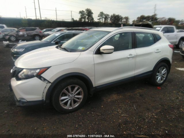 Photo 1 VIN: JN1BJ1CR7HW116880 - NISSAN ROGUE SPORT 