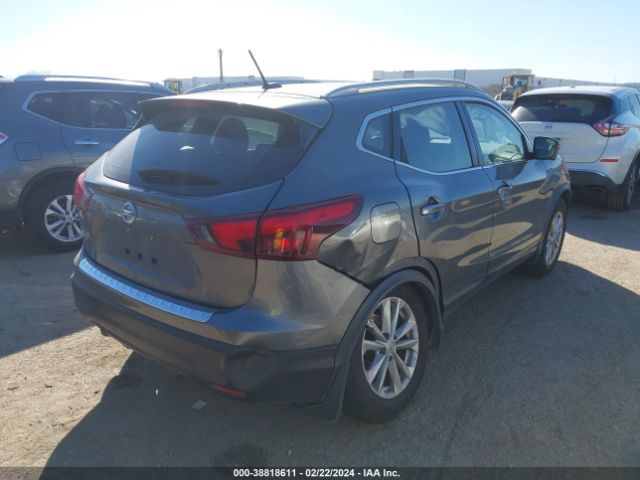 Photo 3 VIN: JN1BJ1CR7HW140385 - NISSAN ROGUE SPORT 