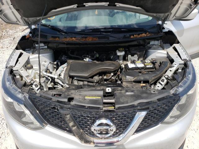 Photo 11 VIN: JN1BJ1CR7JW201854 - NISSAN ROGUE 