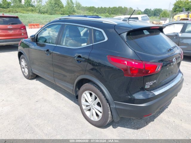 Photo 2 VIN: JN1BJ1CR7JW253842 - NISSAN ROGUE SPORT 