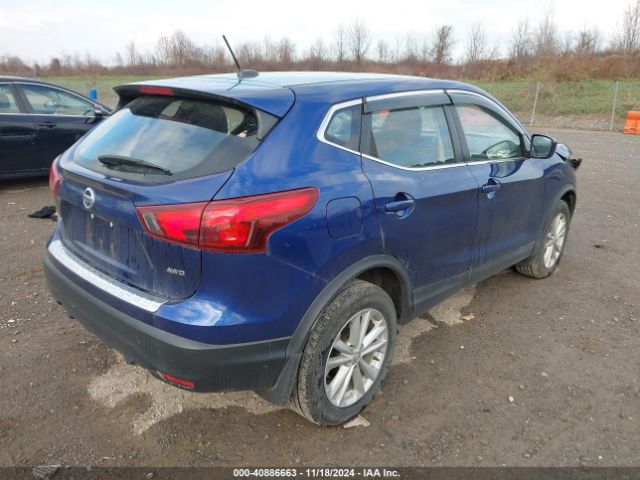 Photo 3 VIN: JN1BJ1CR7JW267448 - NISSAN ROGUE SPORT 